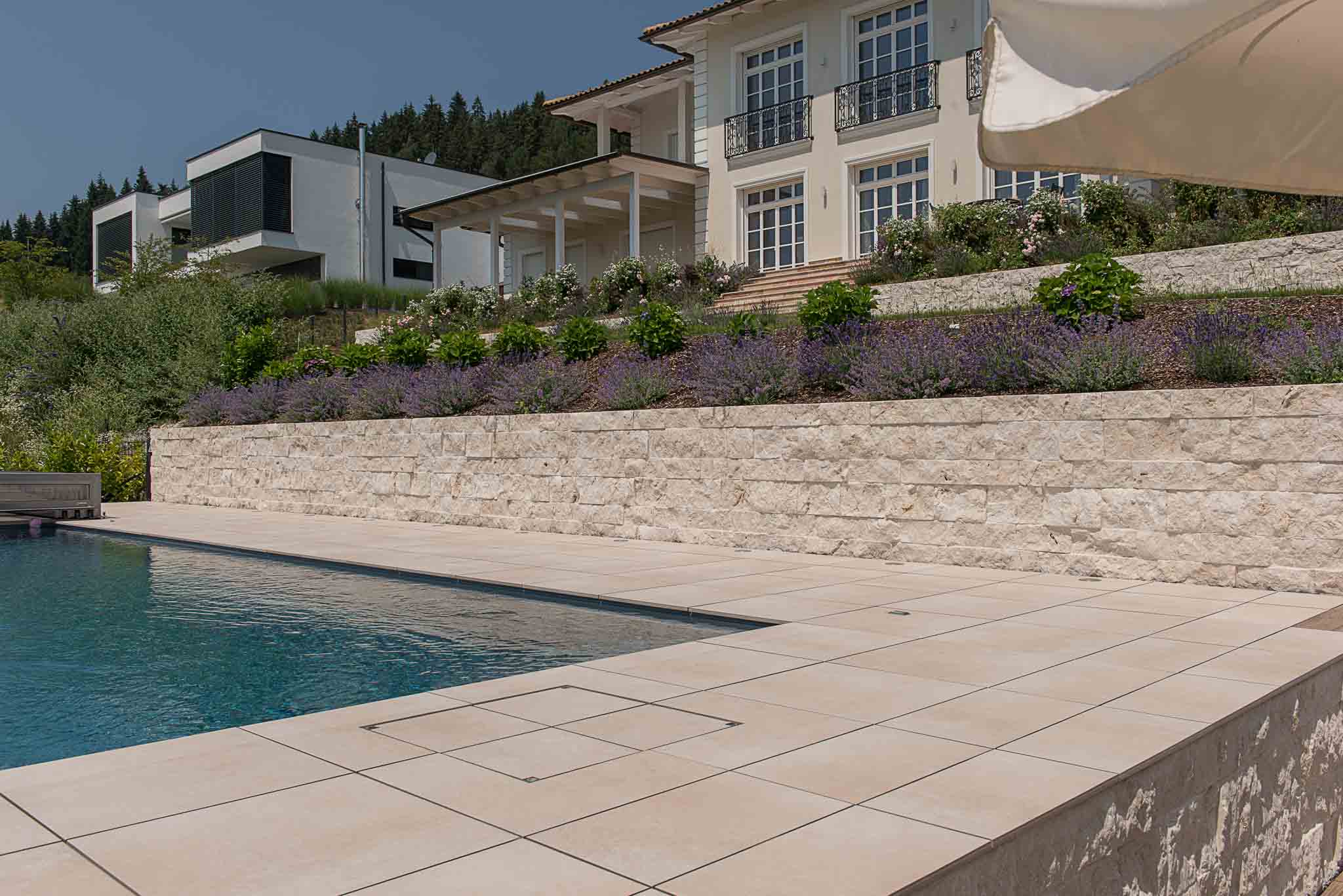 Levante Crema solid wall-2 Levante Crema solid wall-2