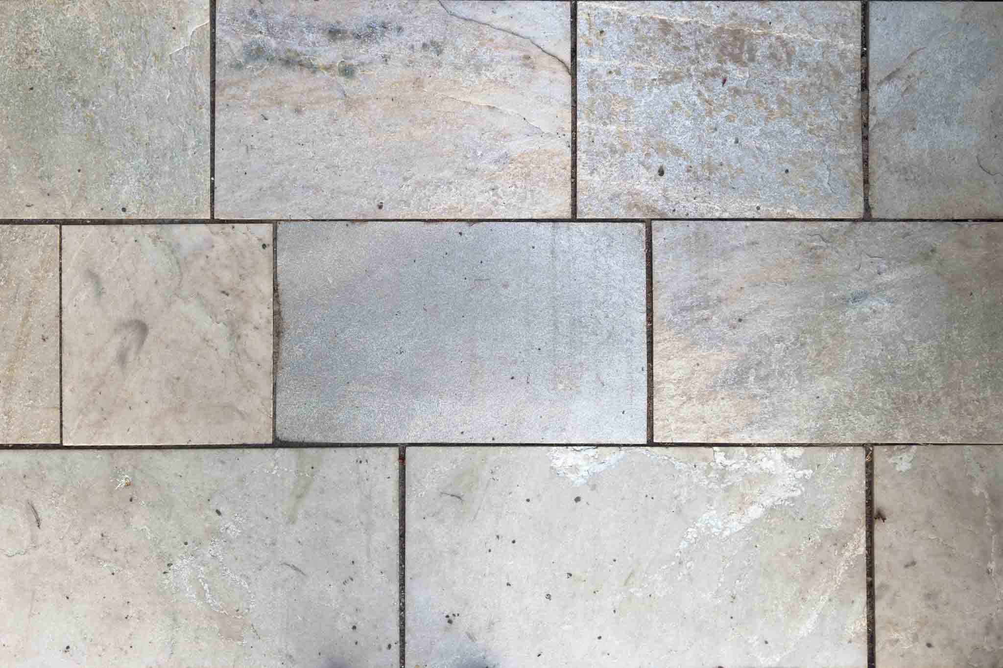 45511/03 Quarzit Naturstein Terrassenplatten hellgrau